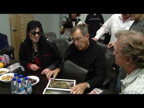 Michael Jackson - Discussion about This Is It Screen Picture (May 29, 2009)