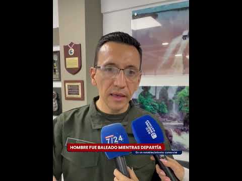 Un hombre fue baleado por su propio amigo dentro de un establecimiento comercial.