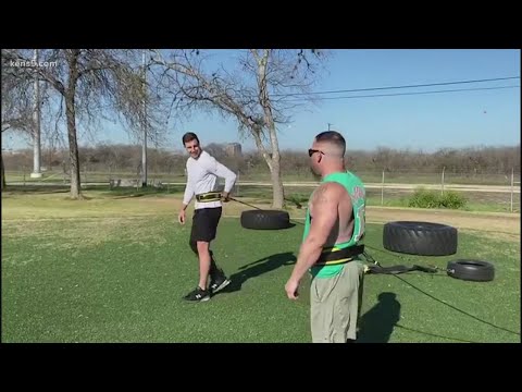 Texas soldier, QB Alex Smith form lasting friendship on parallel rehab journeys