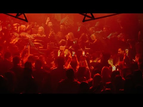 Chris IDH at Klein Harbiye, Istanbul