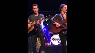 The Vamps Fanfest - Singing Wake Up Spanish Version