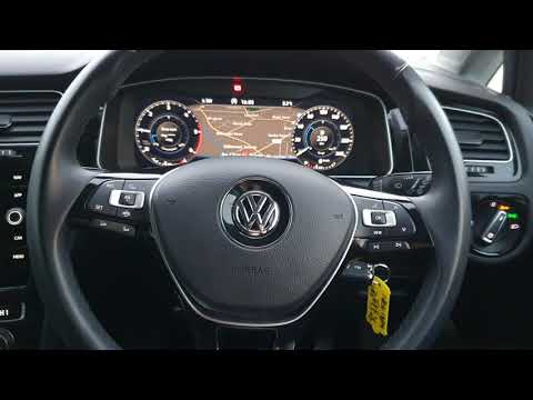 191WH216 - 2019 Volkswagen Golf R-Line 1.6TDI 115HP with Extras 24,950