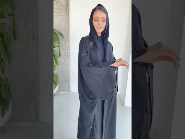 عباية سوداء بشت بتطريز على الاكمام - Verona II