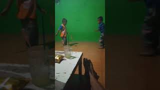 Download lagu Aksi dika diki si ank kembar 🤣🤣 mp3