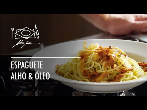 Alex Atalla ensina a fazer espaguete ao alho e óleo
