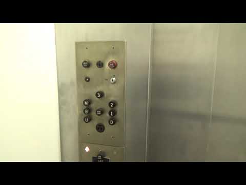 Otis Traction Elevator @ Scenic Center - La Crosse, WI