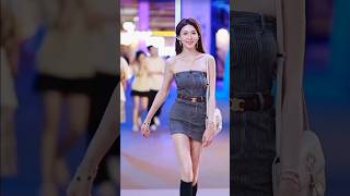 Hottest Chinese Street Fashion #hottest #gorgeous #beautiful #street #fashion #美魔女 #chinese