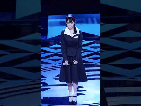 141217 청룡영화제 축하무대 아이유 너에게 난 나에게 넌 직캠