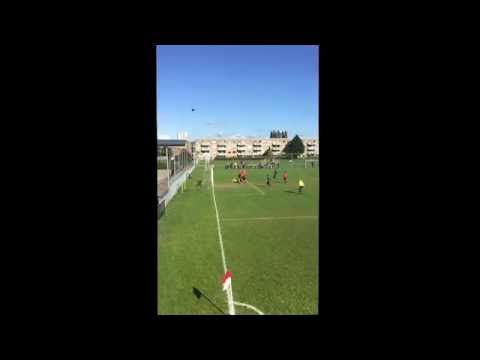 Nieuwerkerk B1 komt op 1-0 voorsprong uit een strafschop