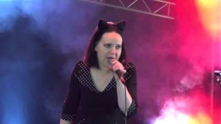 Lovelorn Dolls - The Thrill (live @ Eurorock 2015) part 1/7