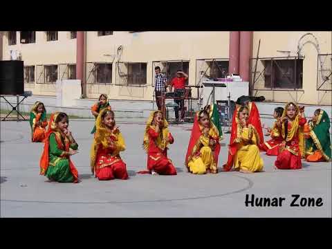 Punjabi Gidha by Little girls... Cultural Pragramme on Independence Day 2017 at Mount Carmel School