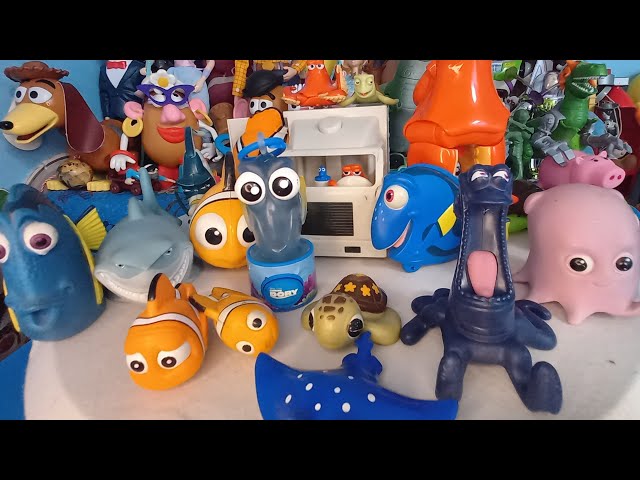 Vídeo relacionado con Disney Store Oficial Peluche Pequeño Dory para Niños, Buscando a Nemo, 32 cm, Figura de Personaje con Detalles Bordados, Apto Desde el Nacimiento