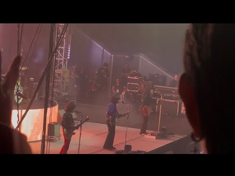 TAKE THAT MAN - IV OF SPADES live at MOA Arena 12/12/2025