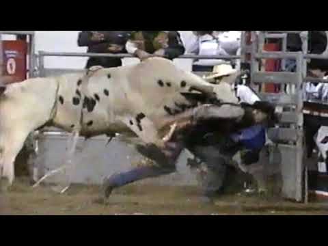 Scott Doyle vs Riptide - 97 PBR Billings (82 pts)
