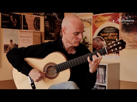 Ricardo Gallén plays 'Les Barricades Mystérieuses' by Couperin on an Altamira Torres Guitar