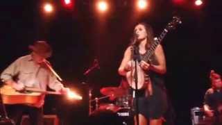 Kasey Chambers - Seven Nation Army