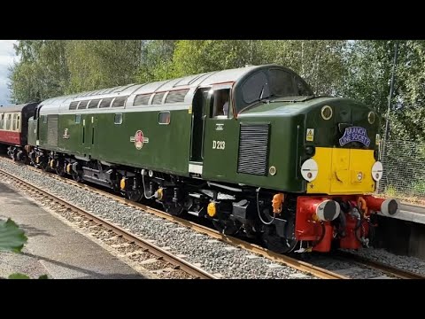 40013 ‘D213’ & 47614 on the Wirral Squirrel rail tour @Hawarden Bridge & Chester. 3rd October 2021