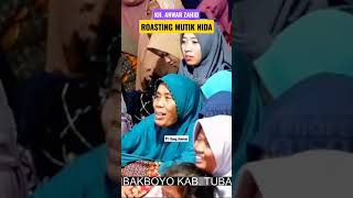 Download lagu KH. ANWAR ZAHID || ROASTING MUTIK NIDA || 1 MINUTE RECITING #shorts #recitation #anwarzahidfunny mp3