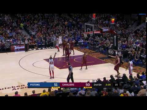 180128 Smith Offensive Foul Turnover P4 T5