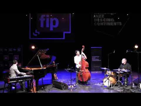Laurent Coulondre Trio - Michel on My Mind @ Live à Fip