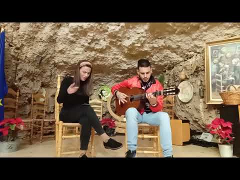 Hay que romper la Pandereta. María Jesús López y Antonio de Quero.