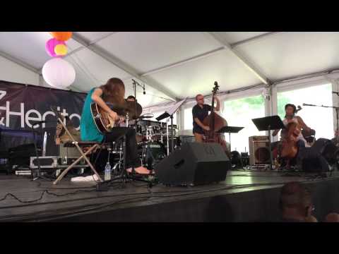Tomeka Reid Quartet at Chicago Jazz Festival, August 31, 2014  (3/3)