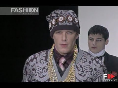 VIVIENNE WESTWOOD Fall Winter 1997 1998 Menswear  Paris - Fashion Channel
