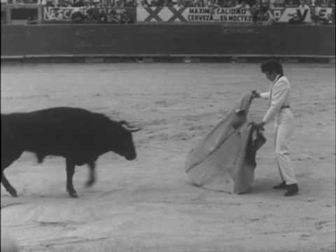 08/26/55 Female bullfighter performs in Mexico