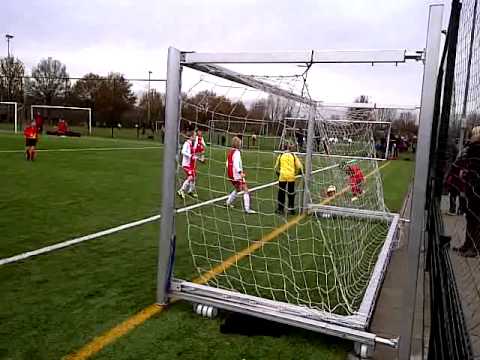 13-11-2010 : Roda '46 F1 - IJsselmeervogels F1 | kans Sem