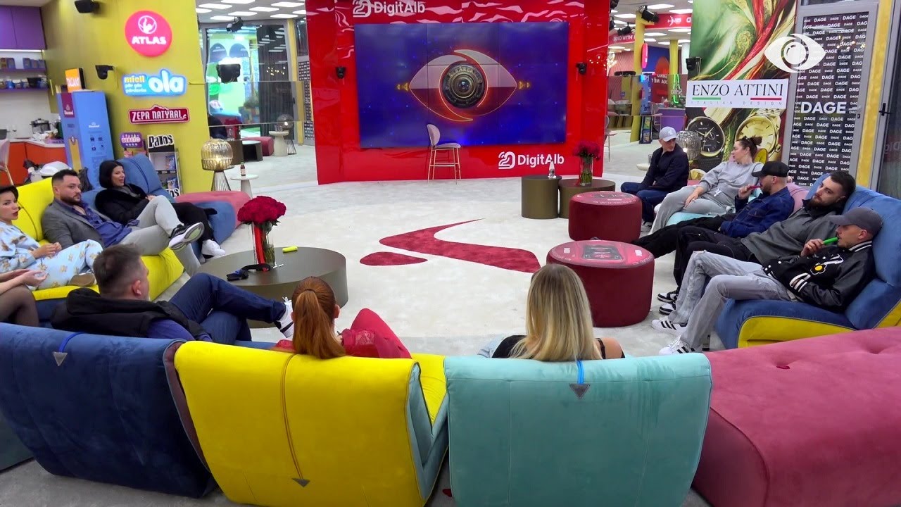 Zarf i bardhë/ Banorët do të organizojnë një 'talent show' me rastin e 8 Marsit