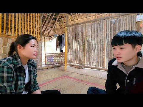 Hong was very surprised when Phuong suddenly came to her house to ask about Mrs. Thuy.