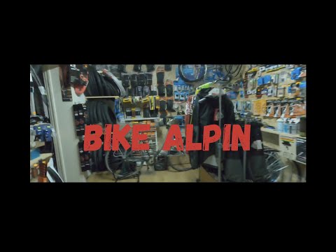 Commencal Supreme DH 29  build by Sergiu Pascu  Bike Alpin