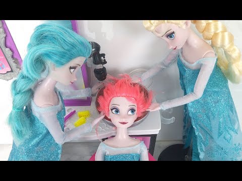 Neue Barbie Schönheitssalon Elsa Puppe Haare schneiden Haarfärbemittel