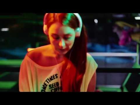 Super Female DJ  - Dubai Music Booking Service - Dubai Talent Bookers