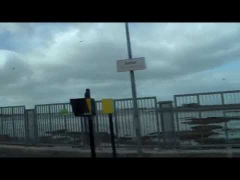Interior tren suburban DART (Dublin Area Rapid Transit). Statia Sutton