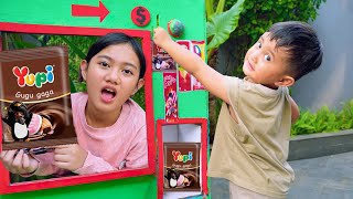 Download lagu AUTOMATIC SNACK MACHINE 😱 AZAM SNACKS CANDY YUPI PINGUIN GUGUGAGA mp3 Download lagu AUTOMATIC SNACK MACHINE 😱 AZAM SNACKS CANDY YUPI PINGUIN GUGUGAGA mp3