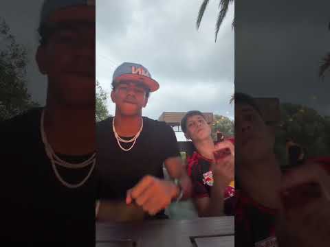QUE MÚSICA É ESSA, CARA? 😂 #shorts