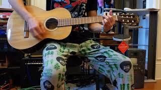 Video thumbnail for What's in the Fender FA-15N 3/4 Nylon Acoustic Guitar Starter Pack? by World of TecKe