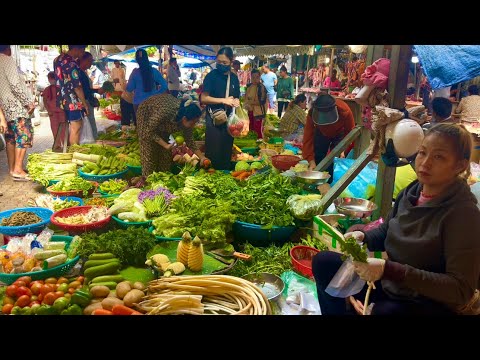 Popular Cambodian food market @ Phnom Penh | Fresh Vegetables, Fish, Chicken, Pork, Beef & More