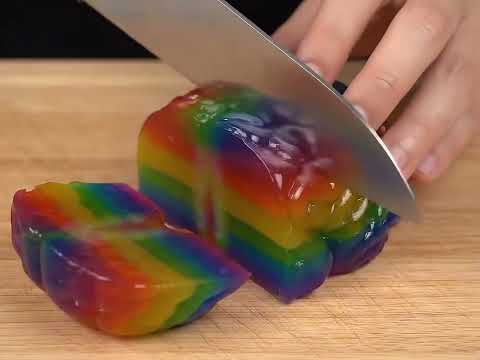 Whose brain is left here ? I 'll cut it .