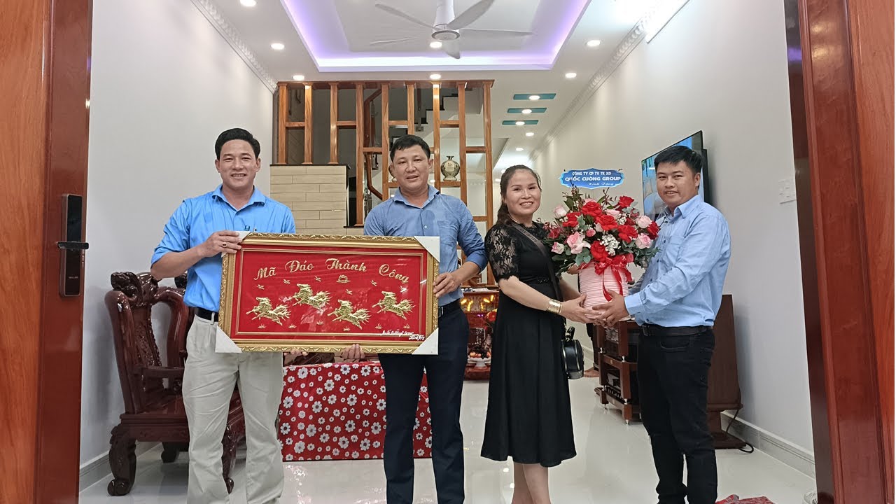 Video nhà mới Anh Phương – Chị Lý Huyện Bình Chánh. Nhà 1 trệt 2 lầu 4,2×21 mà Quốc Cường Group xây nên