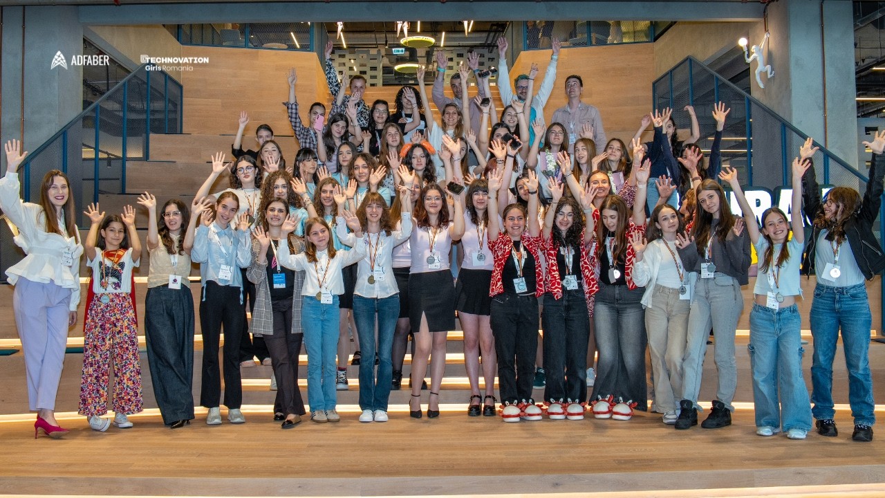 Povestea Adfaber — 11 ani de educație digitală