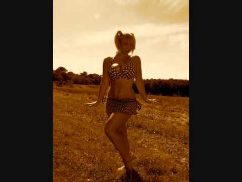 Fundo Feat. Elena Josepha - Awesome(Pete B Club Remix)