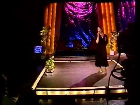 Anita Bitri - Dashuria s`njehë Sekret