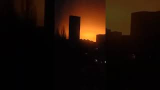 Red Sky heavy gun fight Ukraine vs Russia night war 2.03.2022 #ukraine #russia #war #shorts