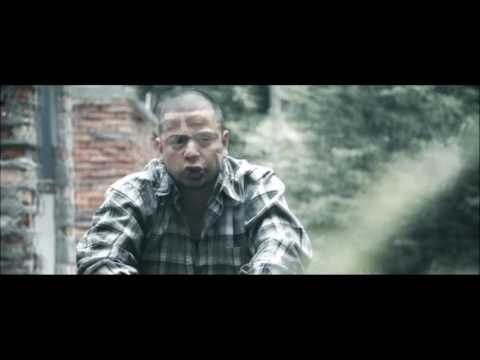 EN LA JUEGA  FLERSY   LION FIAH   GONA   IYHON SECUAZ   IBSEN VIDEO OFICIAL