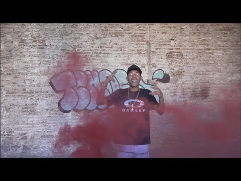 MC V2 - MALICINHA - STREET VIDEO