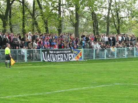 GKS Grodków-Odra Opole 0-2 (01.05.10).wmv