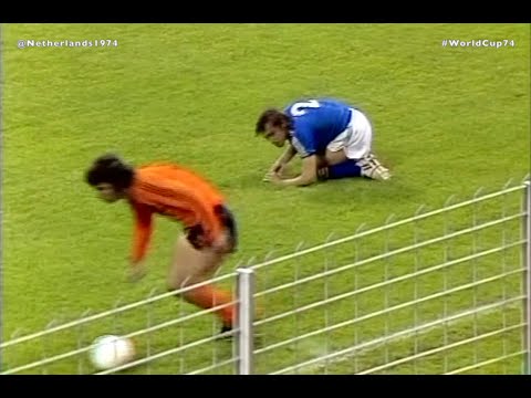 A moment of unfulfilled beauty Netherlands vs Sweden #WorldCup74