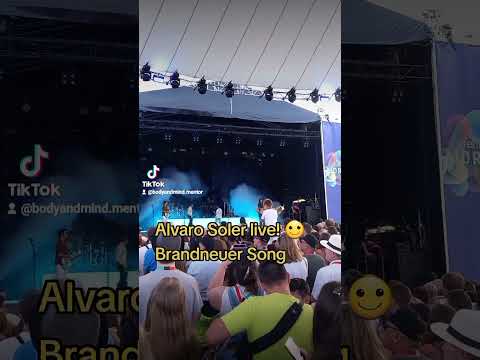 Alvaro Soler live Neuer Song bei Festival of Dreams 75 Jahre Porsche #1 Buch LEBE JETZT als GEWINNER